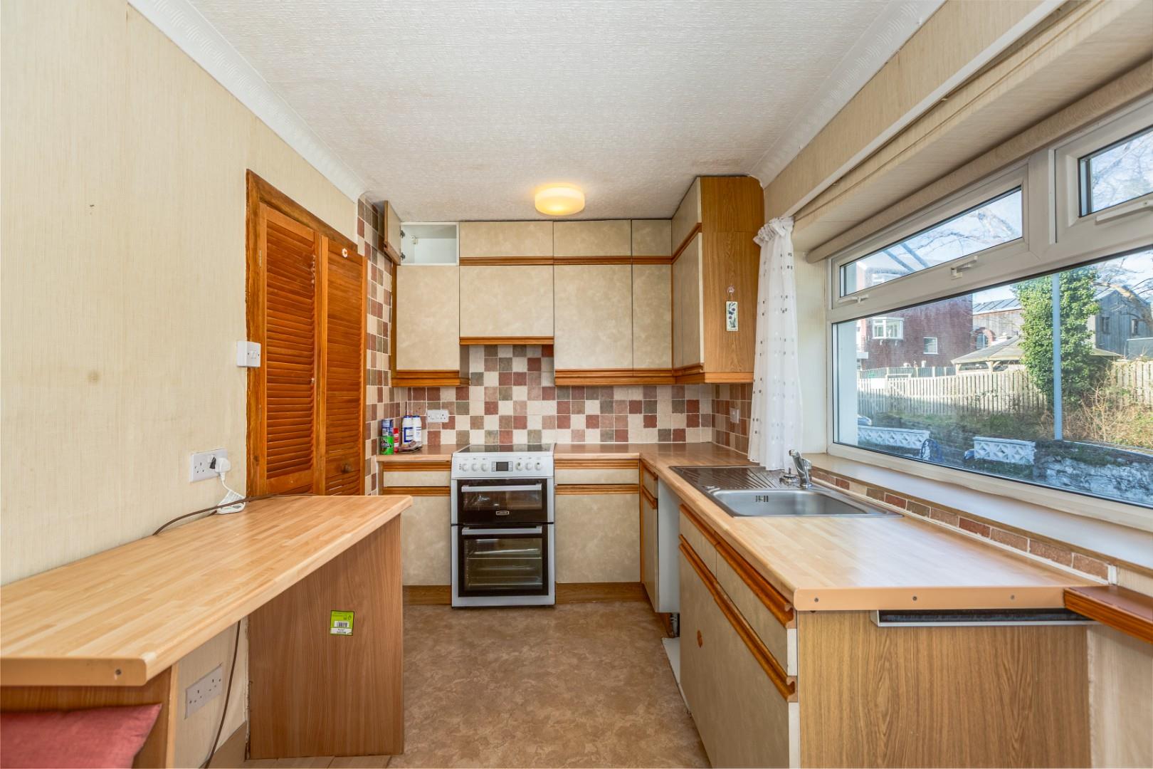 Lilliput Lane, West Cross, Swansea, SA3 5AQ